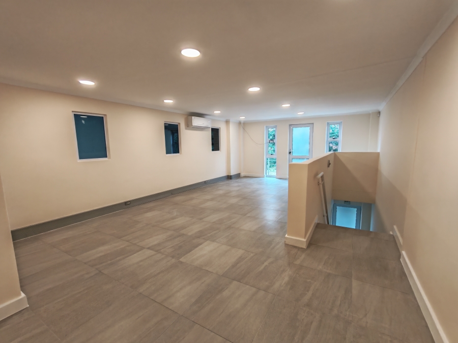 To Let Commercial Property for Rent in Asla Park Western Cape